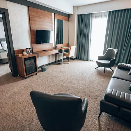 Adempira Termal&spahotel מלון 5*