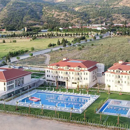 Adempira Termal&spahotel 5*