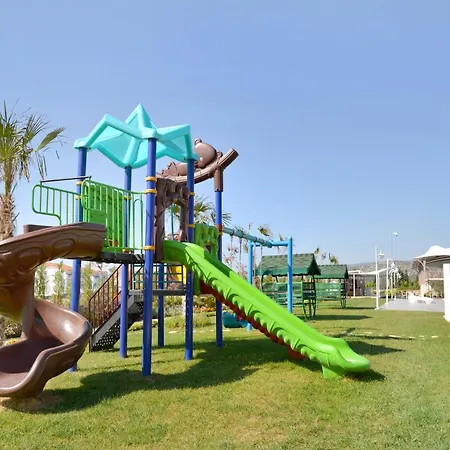 Adempira Termal&spahotel מלון דניזלי