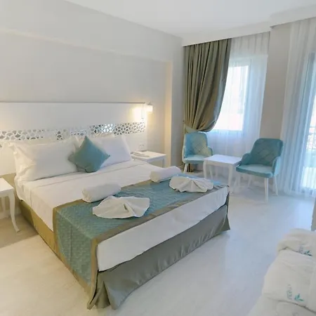 Adempira Termal&spahotel 5* 代尼兹利