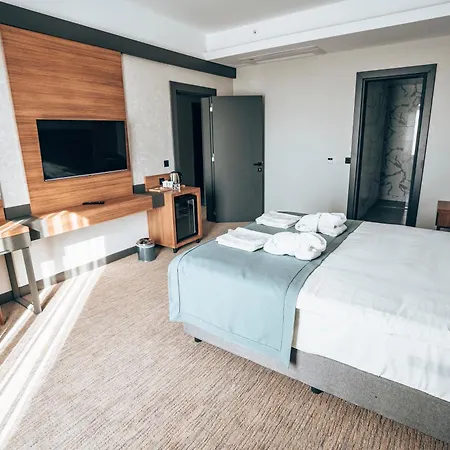 Adempira Termal&spahotel 酒店 代尼兹利