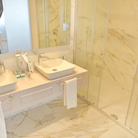 Adempıra Termal&spahotel 5*