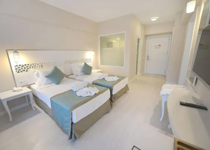 Adempıra Termal&spahotel 5*